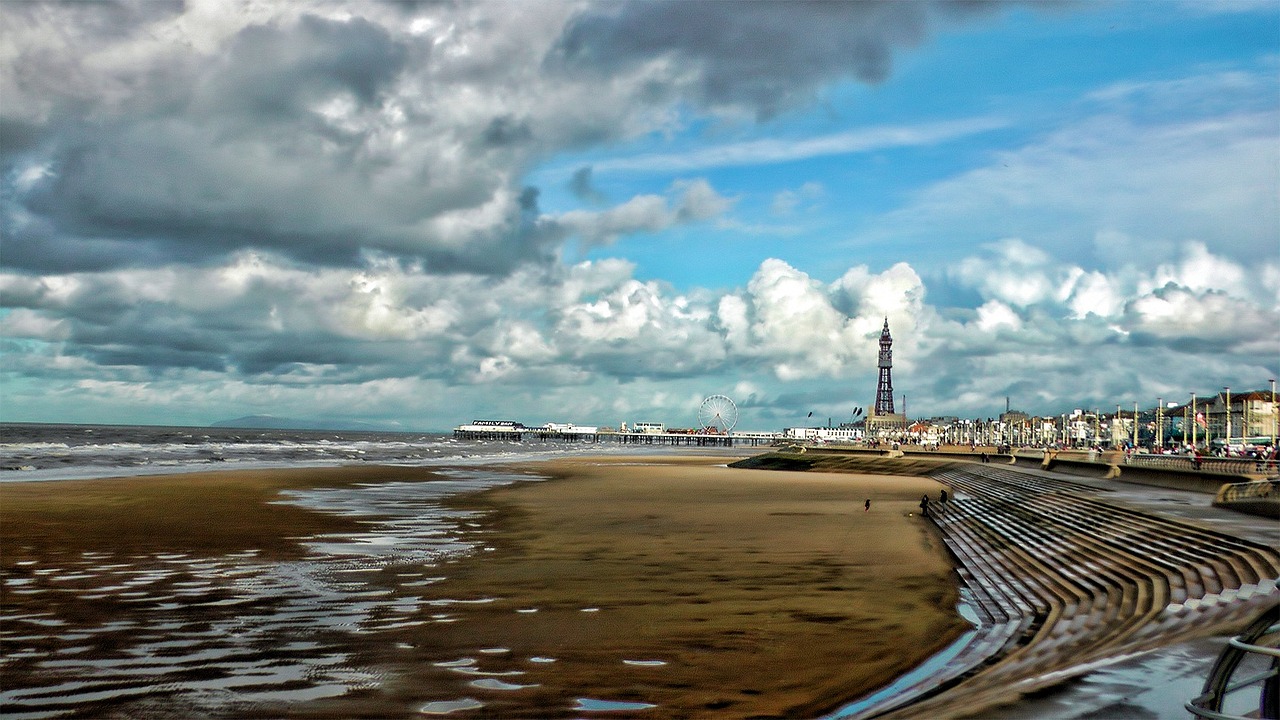 Sandy Beach & Promenade